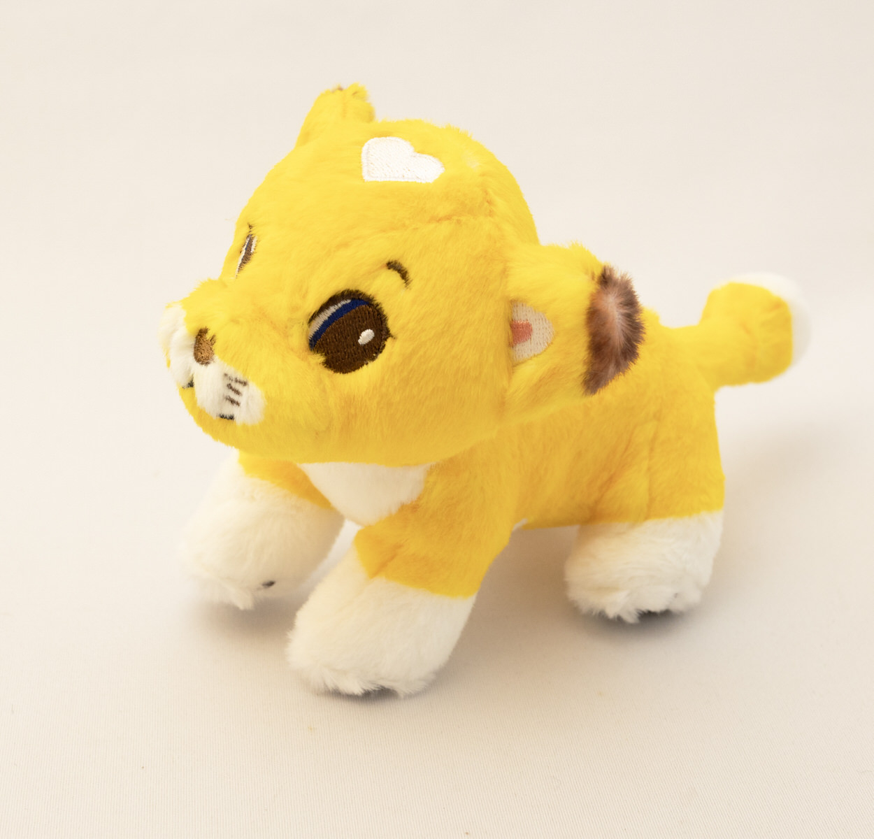 【予約商品】ハートのレオナ ぬいぐるみキーホルダー
