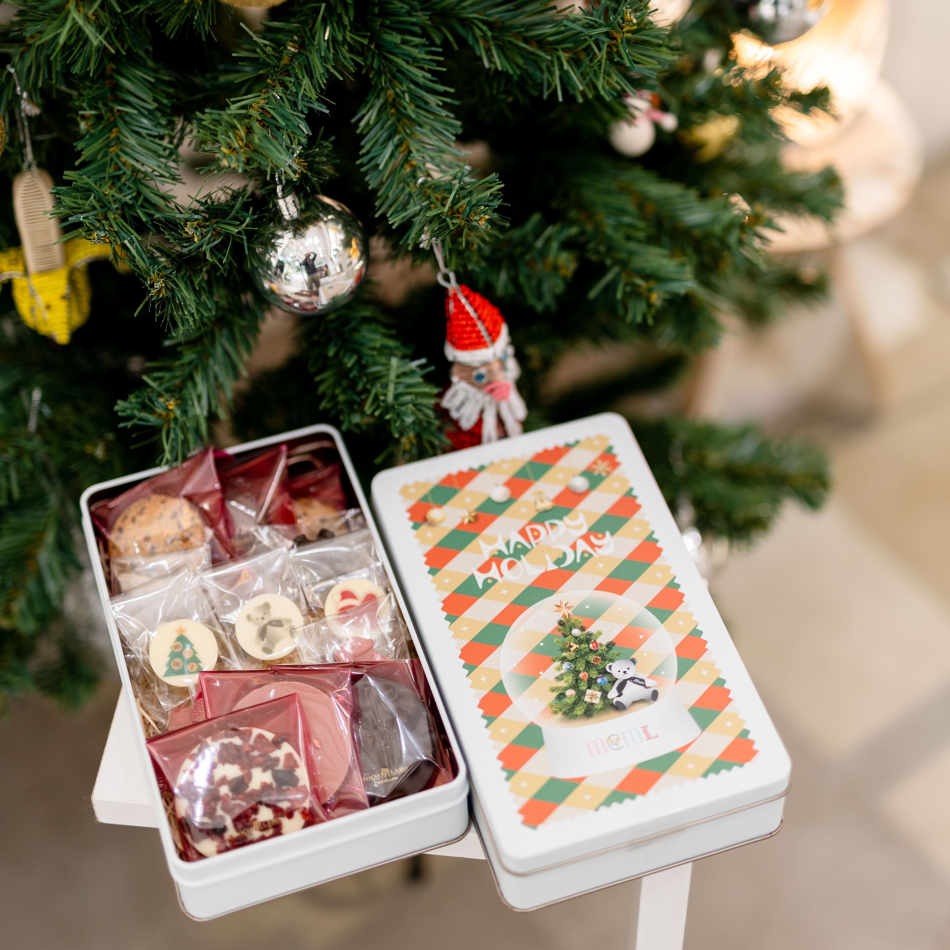MCML×ショコラボ「HOLIDAY BOX 2025」