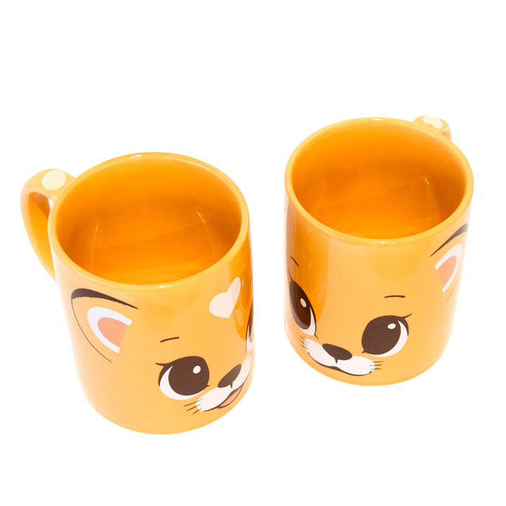 ハートのレオナとエレナ ペアマグカップ