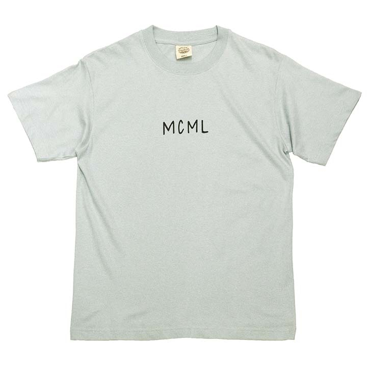 MCML オーガニックコットンTシャツ- 広げた手から溢れるハート