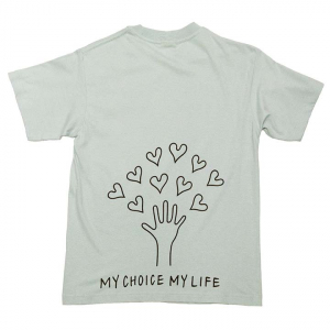 MCML オーガニックコットンTシャツ- 広げた手から溢れるハート