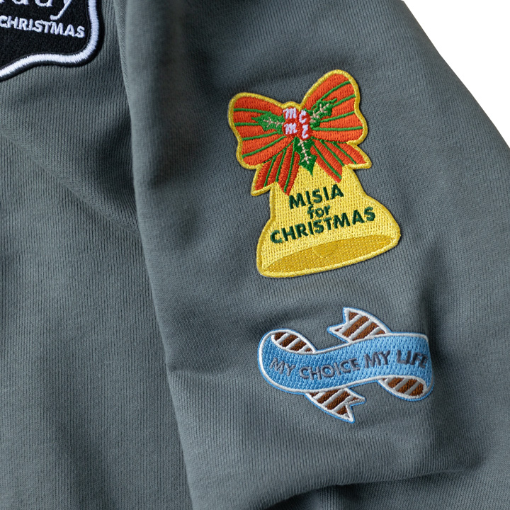 MCML MISIA’s クリスマスワッペンパーカー（ストーングリーン）